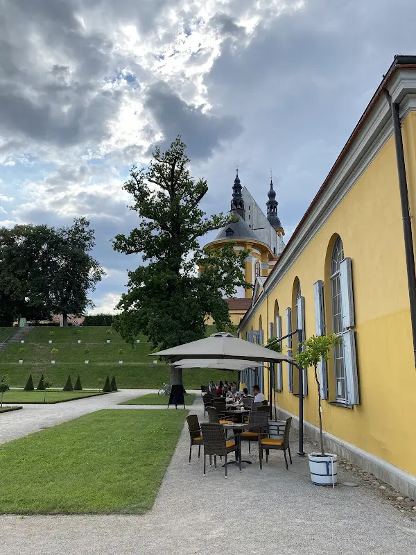 Pavlo_ORANGERIE im Barockgarten_Neuzelle_recensione