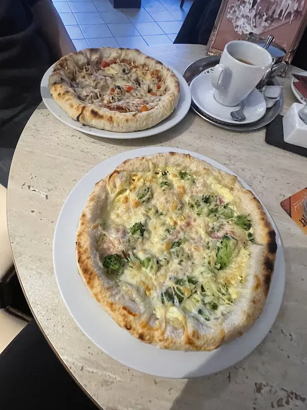 Schades Eiscafé und Pizza Prinz Perleberg_Perleberg_slider_image_2