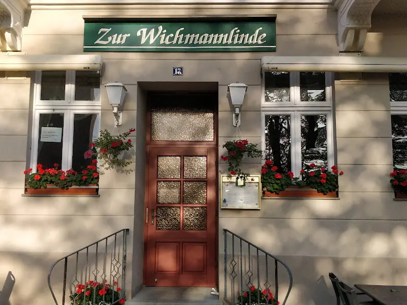 Zur Wichmannlinde ristorante a Neuruppin