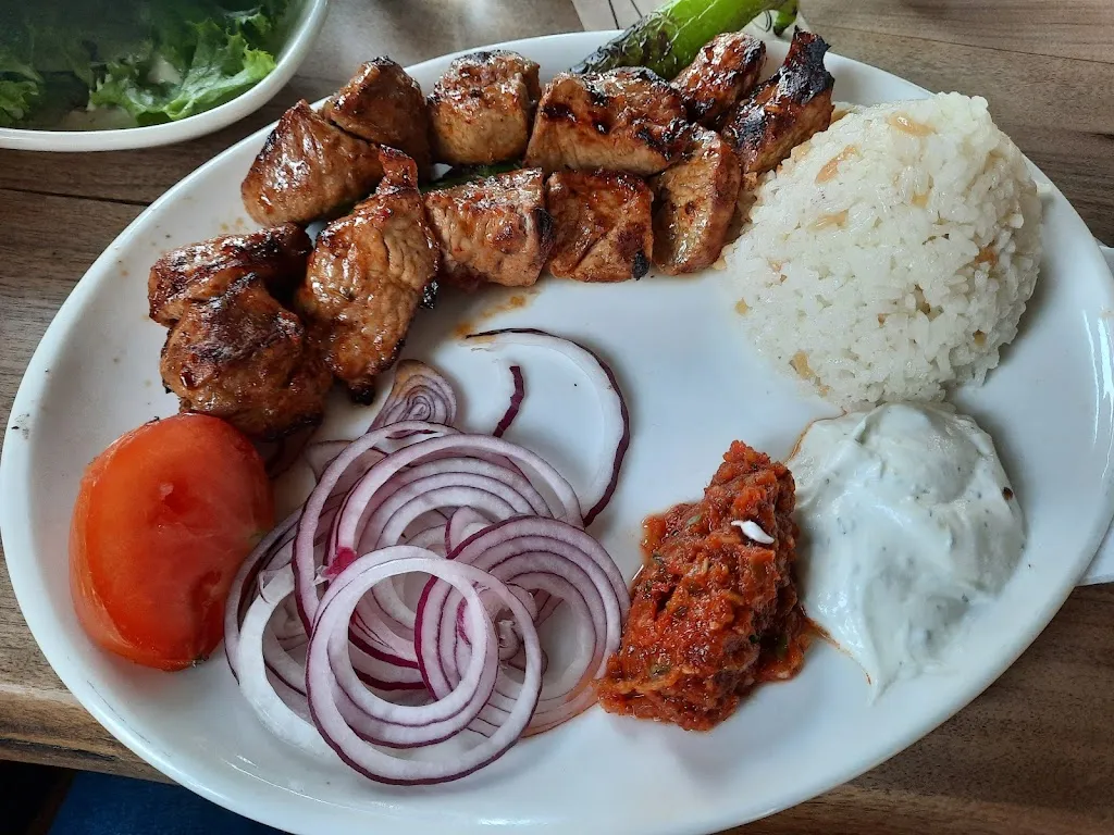 Familie Gord_Anadolu Restaurant_Holzmaden_review