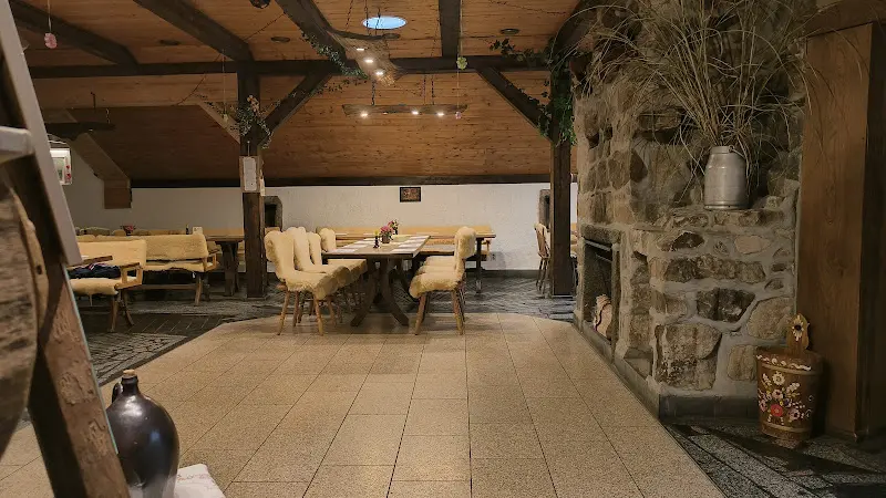 Peickwitzer Hütte restaurant in Senftenberg