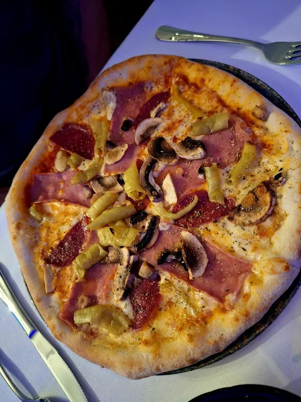 Trattoria Il Fratelli in der Blauen Kugel_Cunewalde_slider_image_2