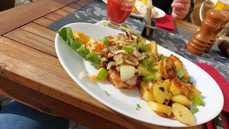 Gaststätte zur Sonne_Tauche_slider_image_3