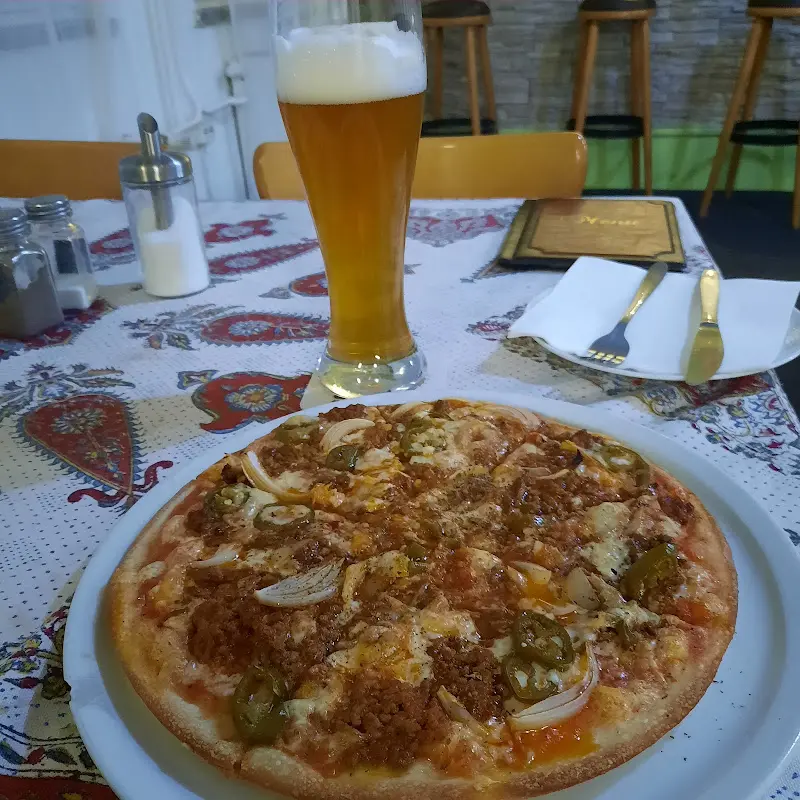 Fero’s Pizzeria Schönefeld_Schönefeld_slider_image_2