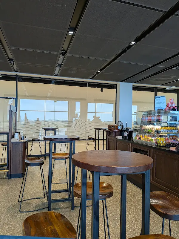 Berlin Pub_Schönefeld_slider_image_1