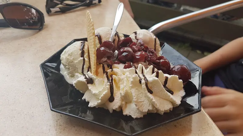 Menu_Anitas Eisstube_Schwedt/Oder_image_9