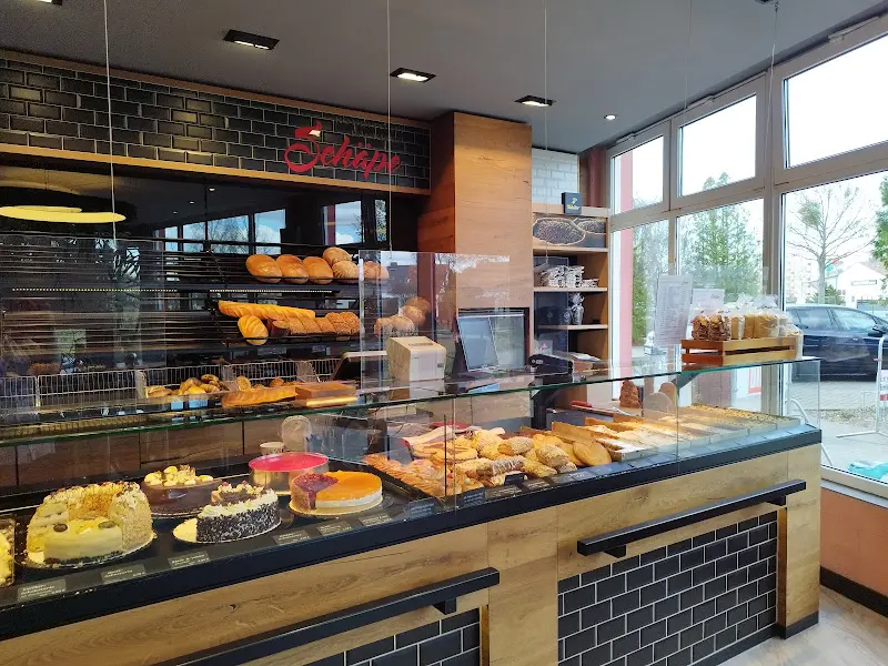 Adrienn Benedek_Konditorei Bäckerei Wintergartencafe Schäpe_Schwedt/Oder_recensione