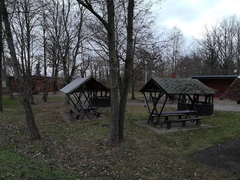 Imbiss bei Mickys Parkidylle_Uebigau-Wahrenbrück_slider_image_2