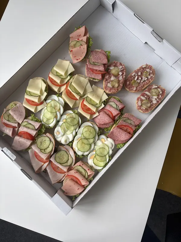 J. B._Backhaus Viktoria_Velten_recensione