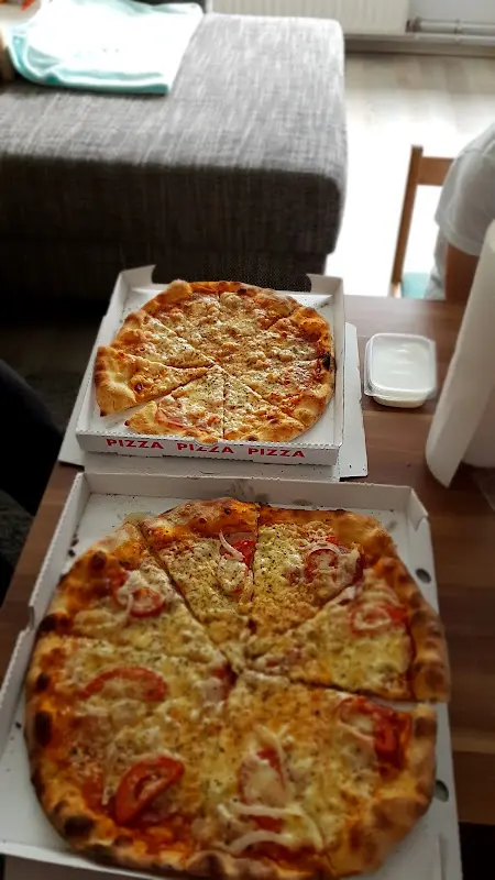 Menu_R2 Pizzeria_Wriezen_immagine_2