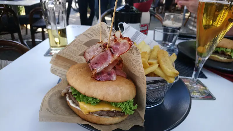 Menu_Colonial Café_(Havel)_image_8