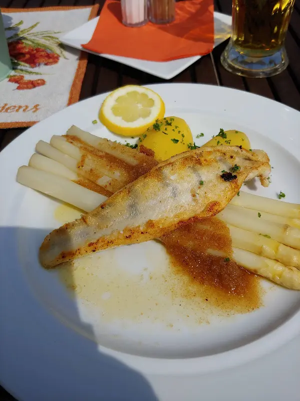 Menu_Restaurant Orangerie__image_9