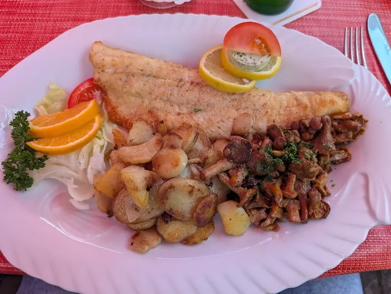 Ines H._Cafe & Restaurant Rosengarten_Wandlitz_review