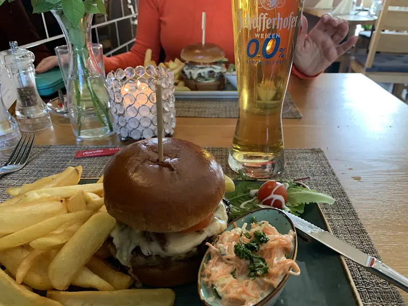 Stephan Voigt_Zum Glück - Gaumenfreuden & Gerstensaft_Wandlitz_recensione