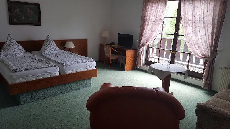 Hotel Zur Waldschänke - Ingo Wilke_Wandlitz_slider_image_3