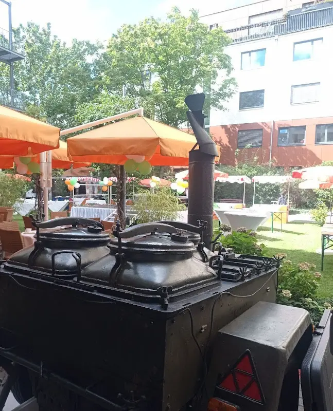 Gulaschkanone Berlin | Catering für Großveranstaltungen & Events | Berlin & Brandenburg | Gulaschkanone.berlin restaurant in Wandlitz