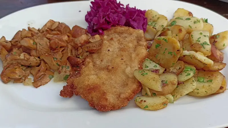 Bahnhofstube_Land_slider_image_2