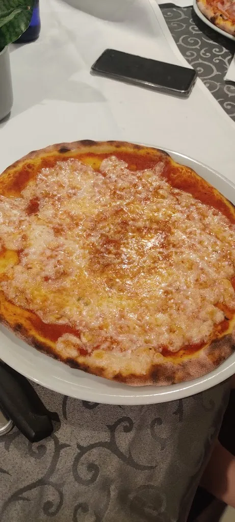 Amanda Gauci_Pizzeria Da Michele_Kippenheim_review