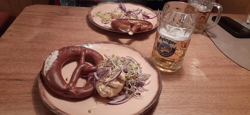 Graham Maclean_Weinbauer Schoppenstube_Wiessee_review