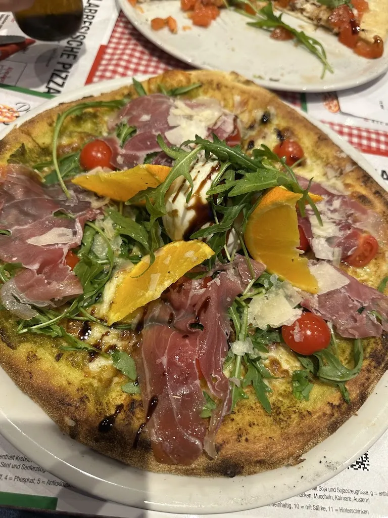 Manuel Kniele_Pizzeria Bella Italia da Alessia_Kirchardt_review