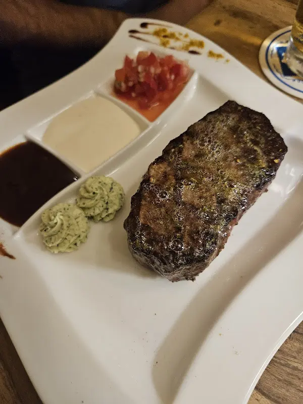 Eddy's Bodega_Wiessee_slider_image_3