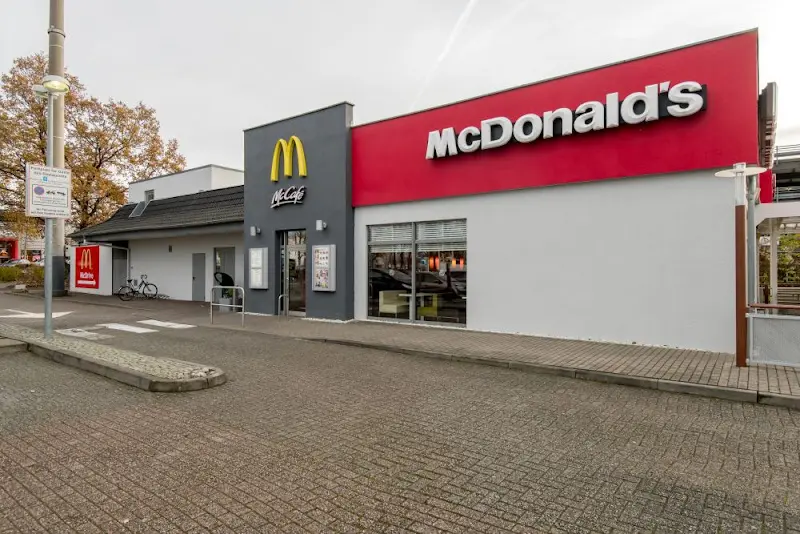 McDonald's Restaurant_Wustermark_slider_image_3