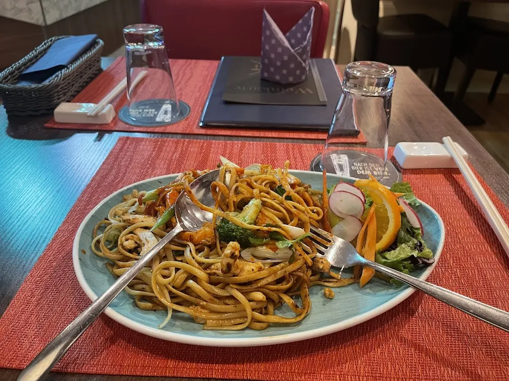 Janardan prasad Khatiwada_Kobe Nord Sushi_Hamburg_recensione