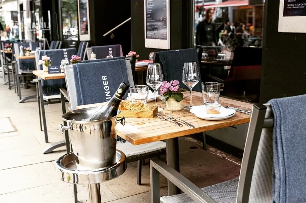 Liman Fisch-Restaurant_Hamburg_slider_image_1