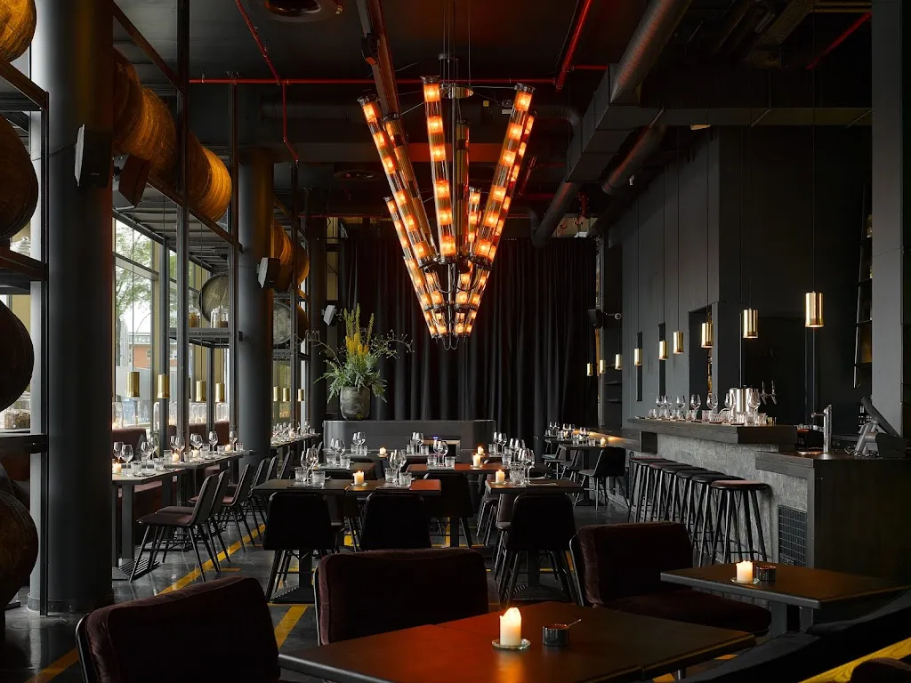 heimat Restaurant_Hamburg_slider_image_1