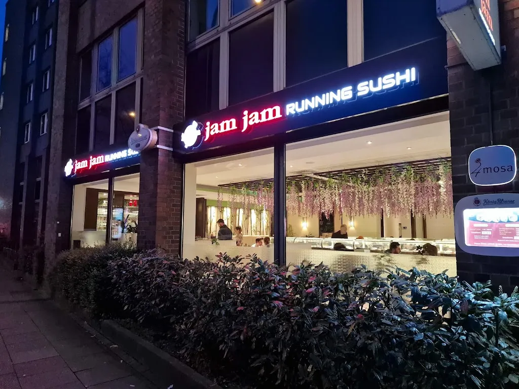 JamJam Running Sushi_Hamburg_slider_image_1
