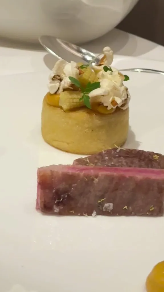 Atlantic Restaurant_Hamburg_slider_image_2