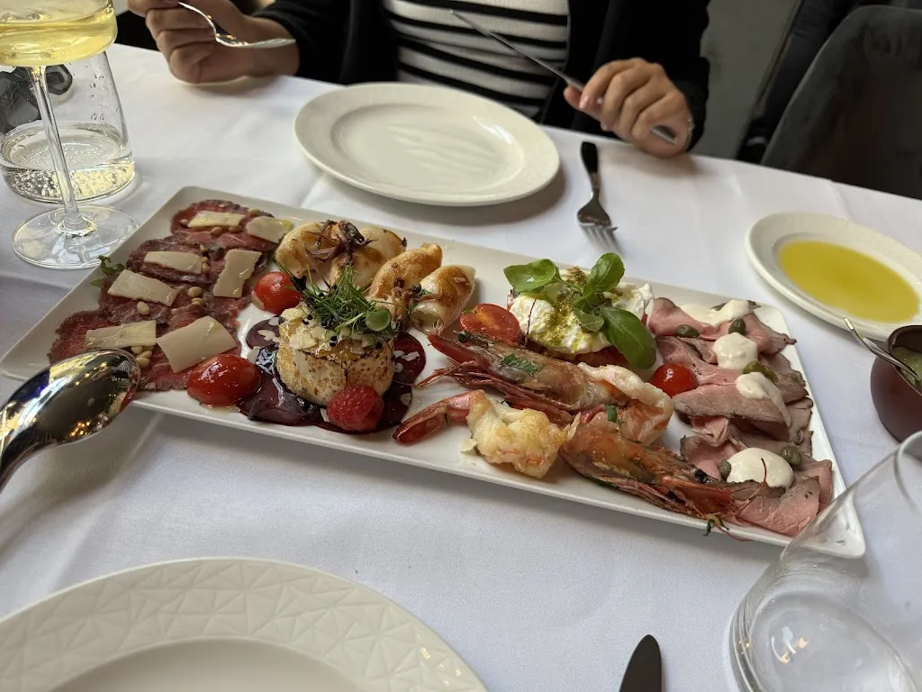 Fratelli Hamburg_Hamburg_slider_image_3