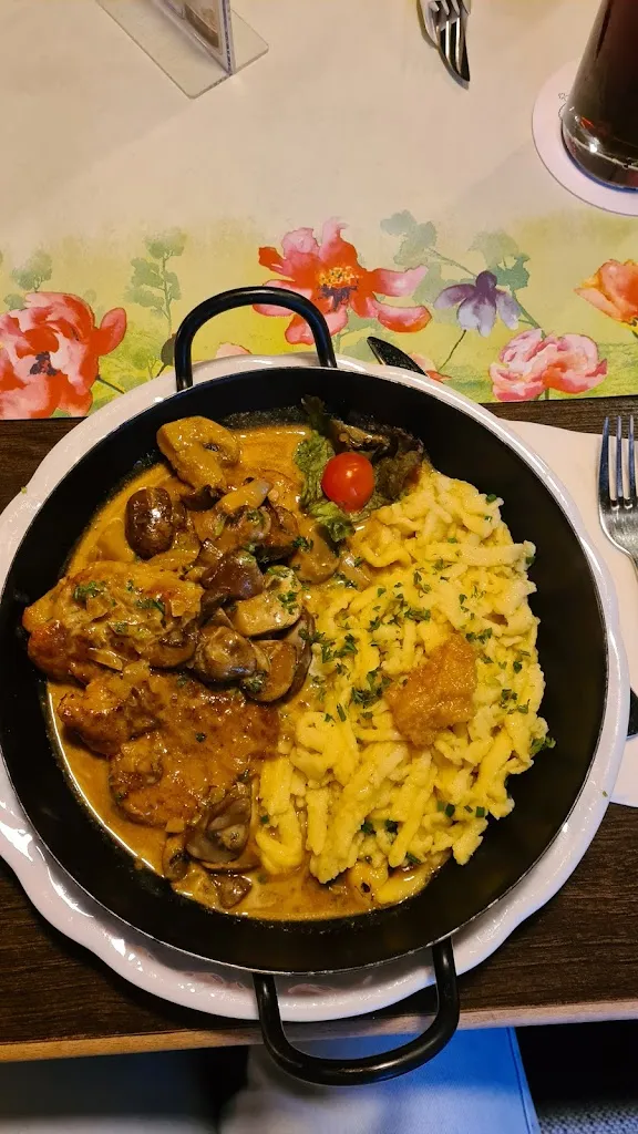 Kay van de Loo_Kelterstube Korb_Korb_reseña