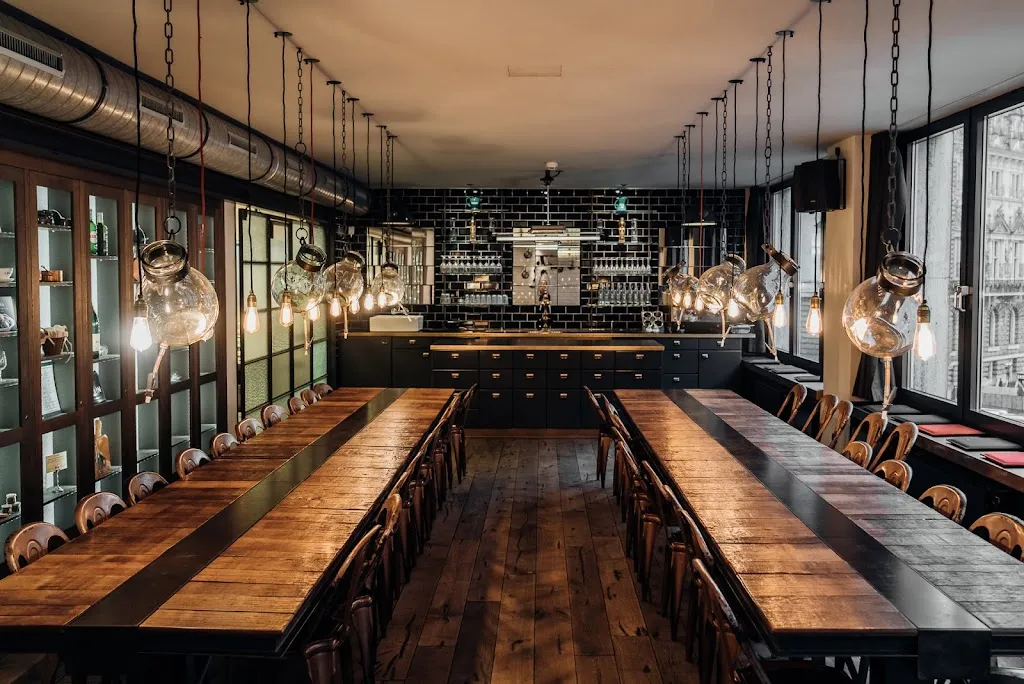 Café Paris_Hamburg_slider_image_1