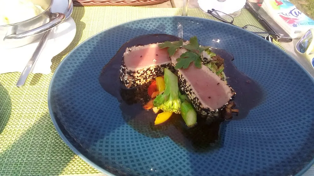 Menu_Bar & Restaurant THE LOCKS_Hamburg_image_6