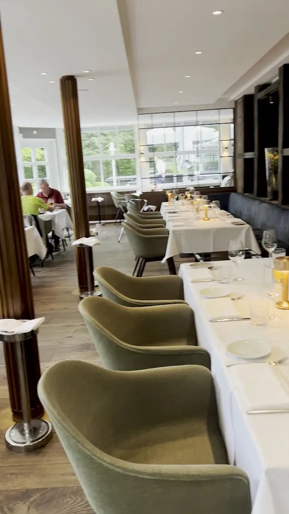 Bar & Restaurant THE LOCKS_Hamburg_slider_image_2