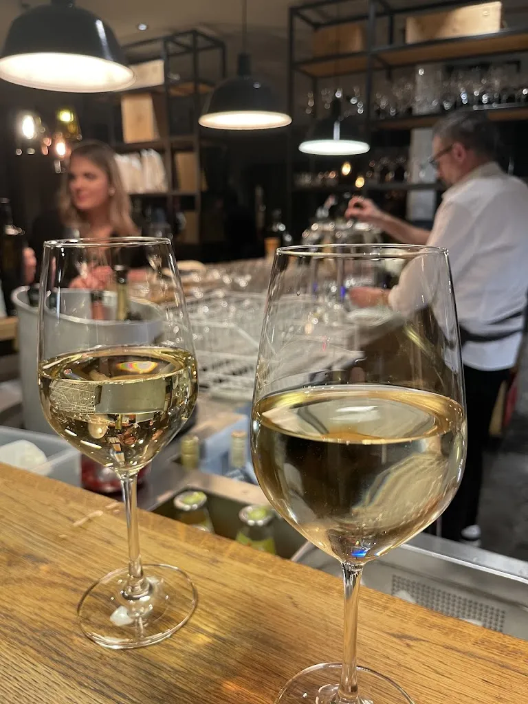 Menu_Neumann's Bistro & Weinbar_Hamburg_image_9