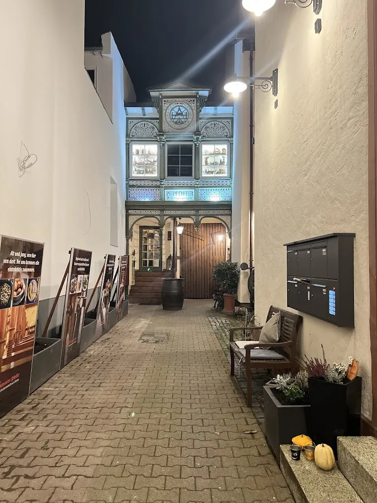 Schreinerei Pfeiffer Gaststätten Betriebs GmbH_Höhe_slider_image_3