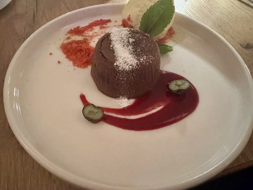 Menu_Restaurant Livingroom_Höhe_image_7