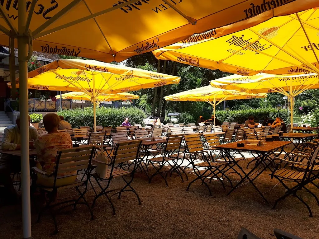 🦞 Restaurant Am Römerbrunnen ristorante a Höhe