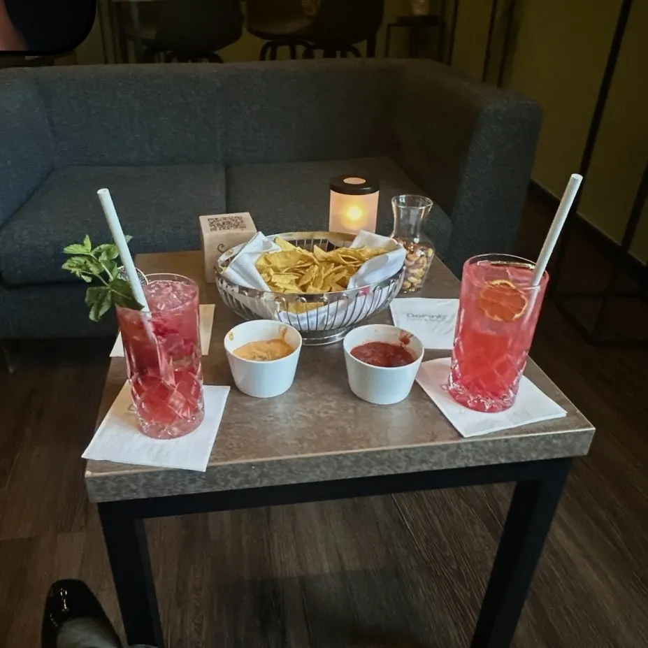 Elsa Pham_CHLOE Bar & Lounge_Vilbel_review