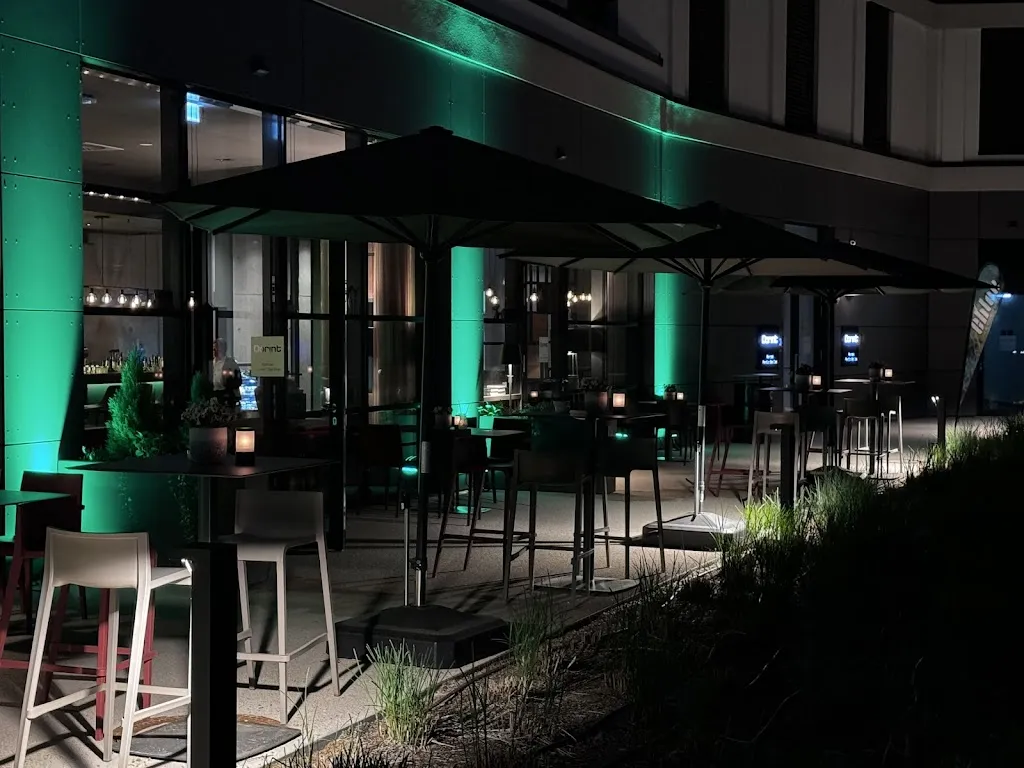 CHLOE Bar & Lounge_Vilbel_slider_image_3