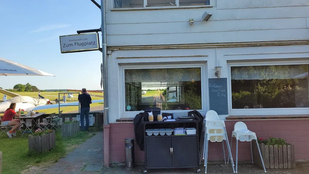 Flugplatz-Restaurant_Cölbe_slider_image_1