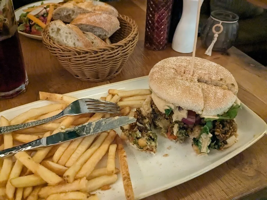 Haynerwirtin Im Naturfreundehaus Dreieichenhain_Dreieich_slider_image_3