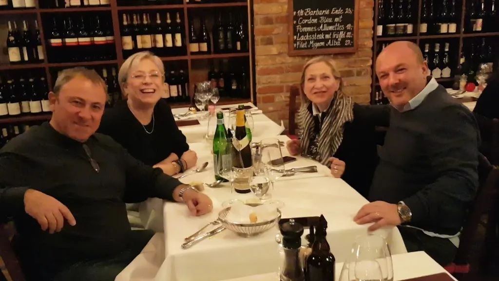 Osteria Piccolo Mondo_Rhein_slider_image_2