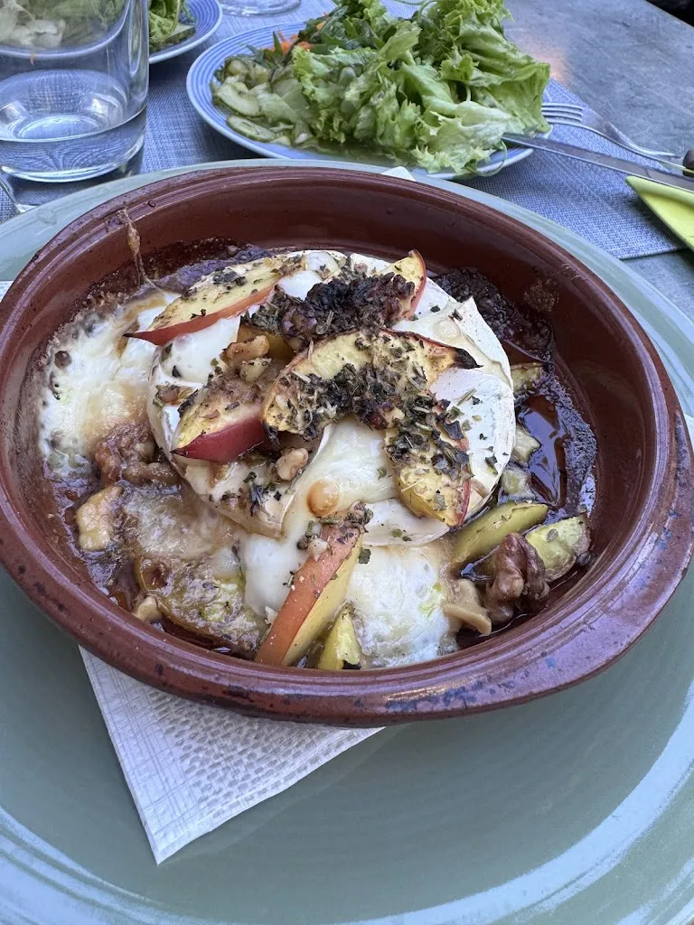 Fleschner Michaela Gutsausschank Schneck_Rhein_slider_image_2