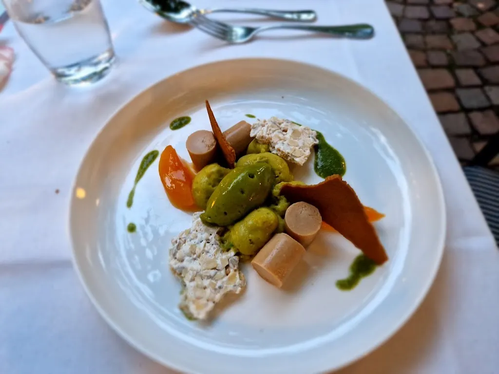 Restaurant Jean_Rhein_slider_image_3