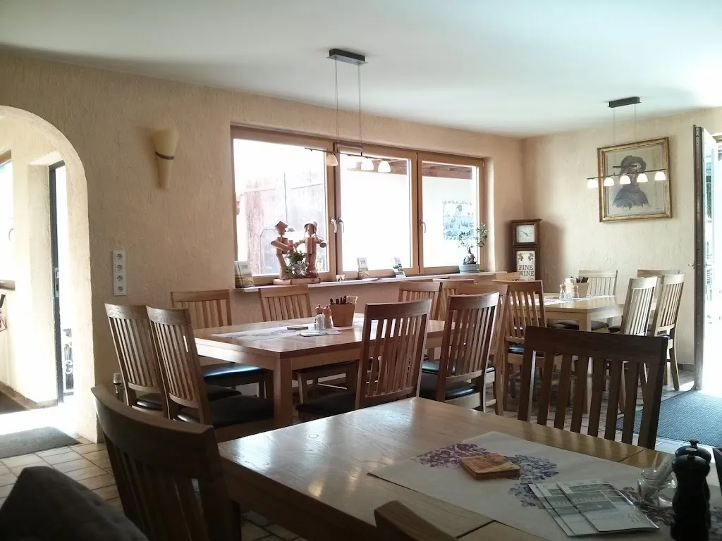 Gutsausschank bei'm Elsje restaurant in Rhein