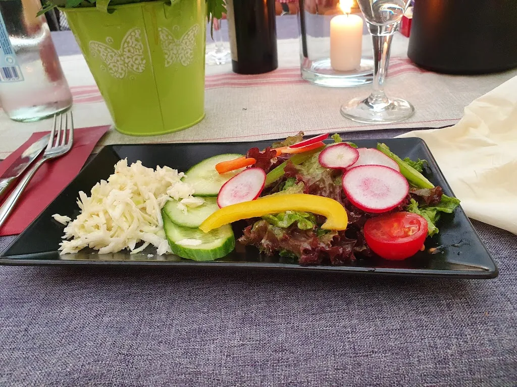 Weinhaus Schuster_Rhein_slider_image_2