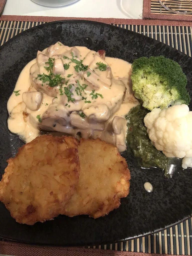 Alexandra Michel_Restaurant ROSENGARTEN Deutsch-Südafrikanische Spezialitäten_Gladenbach_review